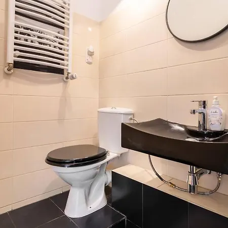 Old Town Kazimierz Shine After Party 4 Indipendent Bedrooms 2 Bathrooms *