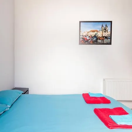 Old Town Kazimierz Shine After Party 4 Indipendent Bedrooms 2 Bathrooms Apartment