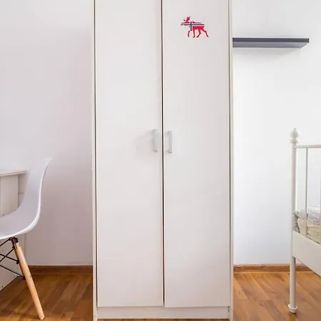 Old Town Kazimierz Shine After Party 4 Indipendent Bedrooms 2 Bathrooms דירה *